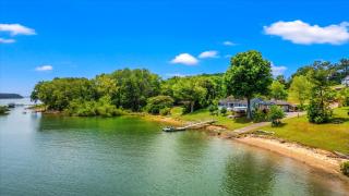 Lakefront Mountain Oasis - Dandridge - 0
