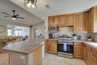 Waterfront Home on Private Lake Granbury Cove - Granbury - 5