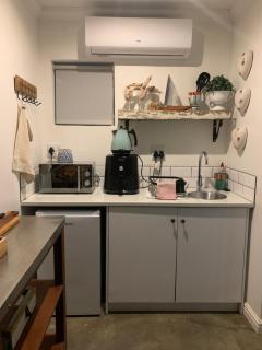 The Hedge Cottage - 7