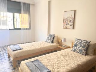 Central, well maintained 2BR Flat, Near Hassan Tower & Oudaya - 5