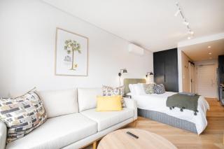 Paarl Studio 138 - Ultra Modern Apartment with AC and onsite Parking - 0