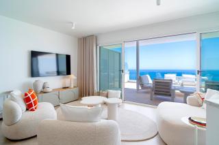 Bayview Hills Premium Pool Suite - 9