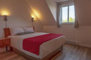 Hotel Cowansville - Cowansville - 1