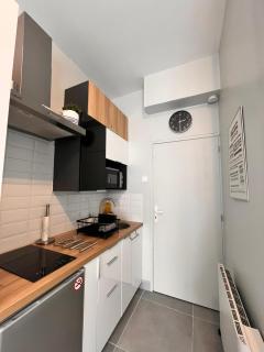 STUDIO Le Mini Voltaire à 900 m de la plage de Malo-les-Bains - 4
