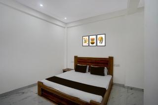 Hotel O Vrindavan Gardan & Hotel - 0
