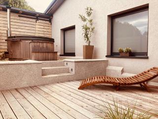 Lumpovna wellness apartmán - Držkov - 1