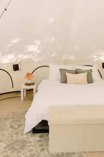 The Huckleberry Hideaway - 2