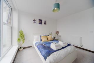 Oasis 2 Bed 2 bathroom Dartford Flat London Mins from Bluewater and Station with 500mb Wifi - 5