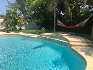 Beach and Pool, what more do you need? - 1
