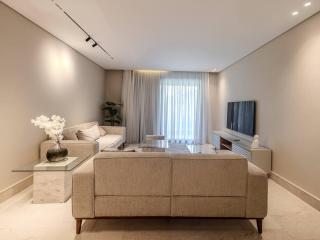 Luxury 3 Master Bedrooms with 1 Nanny Room and Pool View - 0