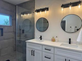 Central Houston Duplex with Walk to Parks and Quick Drive to Downtown - Houston - 8