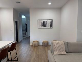 Central Houston Duplex with Walk to Parks and Quick Drive to Downtown - Houston - 4