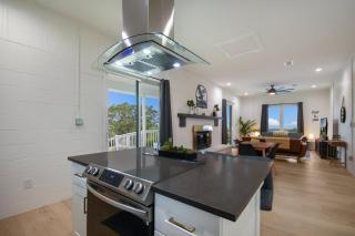 Lake Buchanan Retreat w/Hot-Tub - Burnet - 1