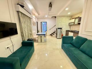 4bhk Cozy villa by heart Staycation lonavala - Lonavala - 6