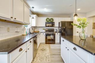 Stay and Play in Lewis Center Home with Spacious Deck - 2