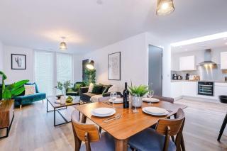NEW Trafford Loft - Free Parking - Manchester - 9
