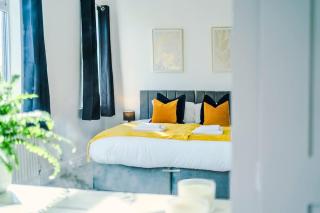 NEW Albert House - 3 Bedroom - Newcastle-under-Lyme - 7