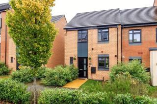 NEW Berkley House by Truestays - 3 Bedroom House in Stoke-on-Trent - Etruria - 8