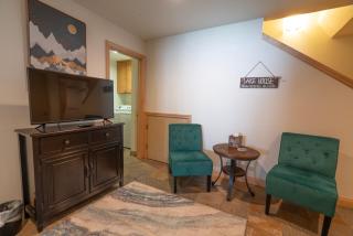 Rr-johnson Suite 2 - 1