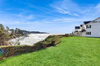 A Whale's Walk - Mariner 2 - 8