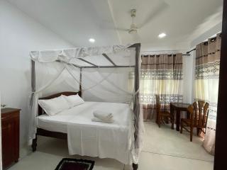 Lucky Family Villa Unawatuna - 8
