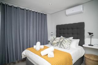 Cosy Private cottages 3 bedroom salt pool DSTV - 1