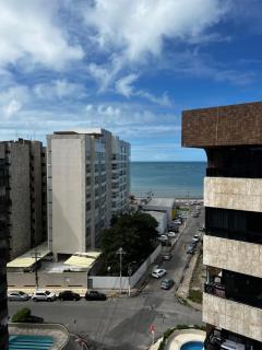 Apto com Piscina, 120m da praia, Ponta Verde Maceió - Maceió - 0