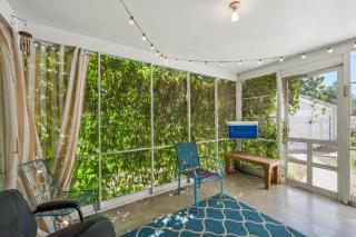 Charming Home Near UNC & DT Greeley home - 8