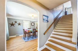 Charming Home Near UNC & DT Greeley home - 3