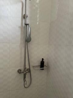 Breezy Kickback in Dar - 3