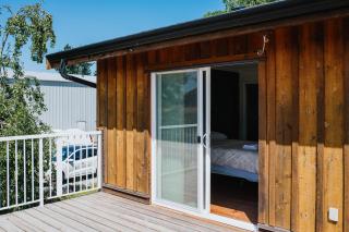 Serene 3BR Cabin on 8 Acre Farm - 8