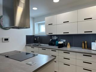 Apartments 5 - 4