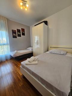 Apartment Azure *CLOSE TO THE BEACH - 4