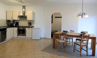 2BR, 1BA fully furnished apt, downtown near RAB - 0