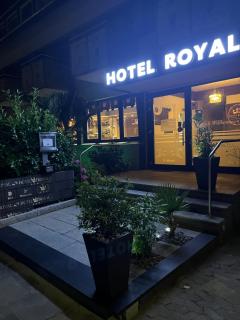 Hotel Royal - 8