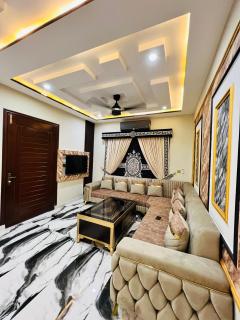 Home In New Metro City - 6