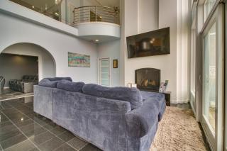 Indoor Pool and Waterfront Deck Spacious Jay Home - Jay - 5