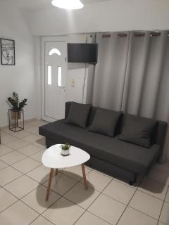 Simple, Calm and Center 2 - Kalamata - 9