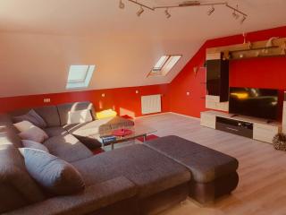 Ferienwohnung Sulzfeld - Liebevoll eingerichtete Ferienwohnung in Sulzfeld im Grabfeld - Sulzfeld (im Grabfeld) - 8