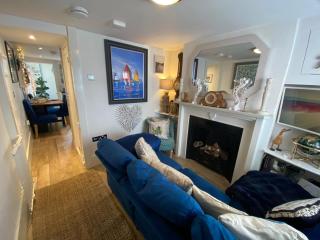 Seahorse Cottage - cozy Devon retreat - 9