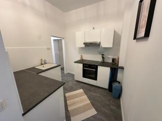 Pestalozzi Beach & City Apartment - 8