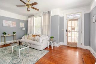 The Duval Den Getaway 2BR near Stadium! - 3