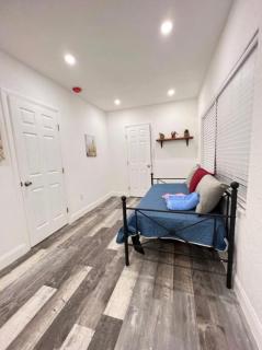 Lux Home near airport beach DWTN midtown wynwood - Miami - 5