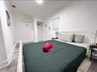Lux Home near airport beach DWTN midtown wynwood - 2