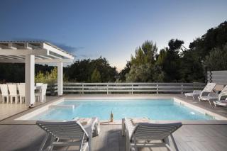 8-bedroom Villa Bianca with Sea View and Pool Table - 5