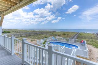 Oceanfront - Private Pool - Decks for Days - 1