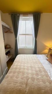Cosy 1 Bed Boutique City Stay - 2