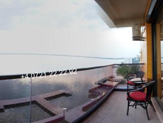 Vila Sophia 2 Mamaia, apartament cu piscina si vedere catre lac - 9