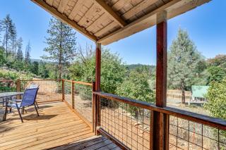 Updated Cabin in Lewiston Historical District! - Lewiston - 0