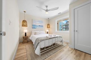 Dune It Right Oceanfront 3BR Condo Pool Hot Tub Parking - 4